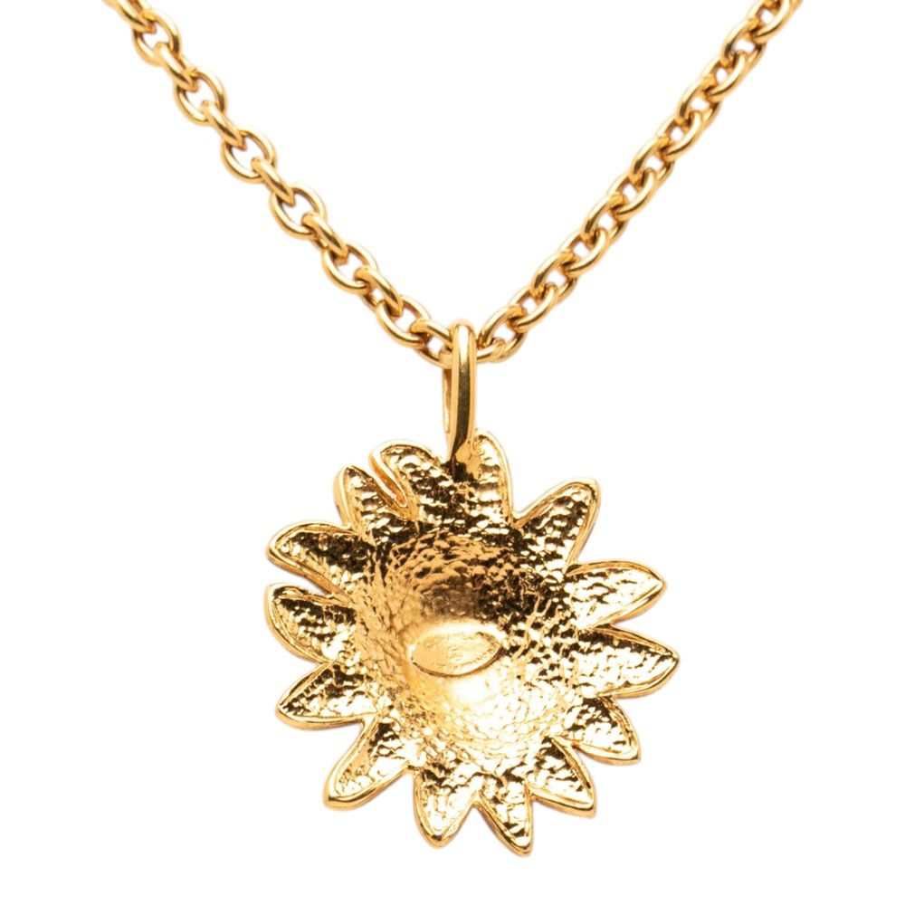 Pre-Loved Chanel Gold Plated Leo Lion Sun Medallion Necklace - Picture 3 of 7